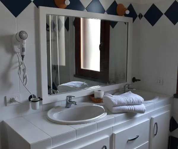 Giardini Malaspina Hotel Bosa